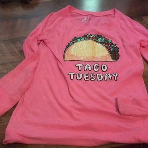 Girls sweatshirt, very thin material